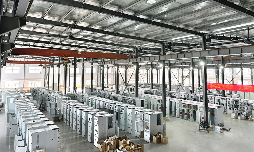 凝心聚力戰高溫 砥礪共進創未來