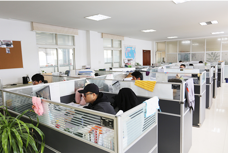 技術部駐廠辦公 技術部駐廠辦公