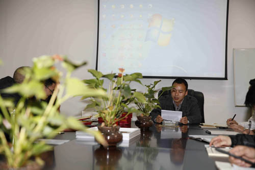 部門發(fā)言.jpg 部門發(fā)言.jpg