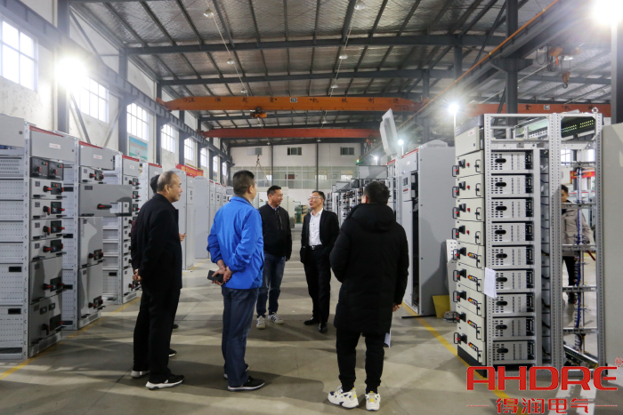 低壓生產車間圖.jpg 低壓生產車間圖.jpg