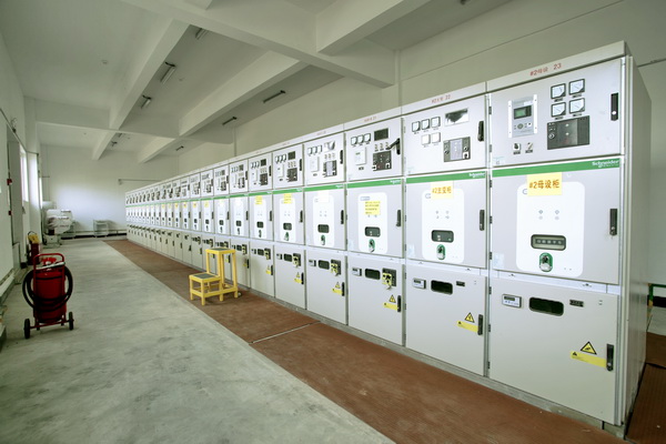 施耐德MVnex中置式開關柜 汽車行業項目 得潤電氣制造